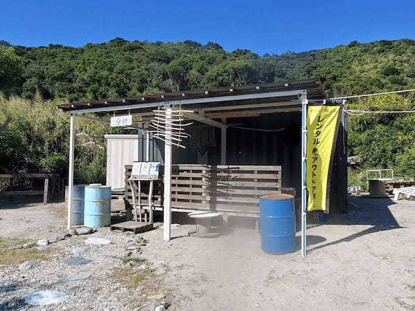 【2時間で行ける無人島】非日常を体験できる！和歌山「地の島」をご紹介！