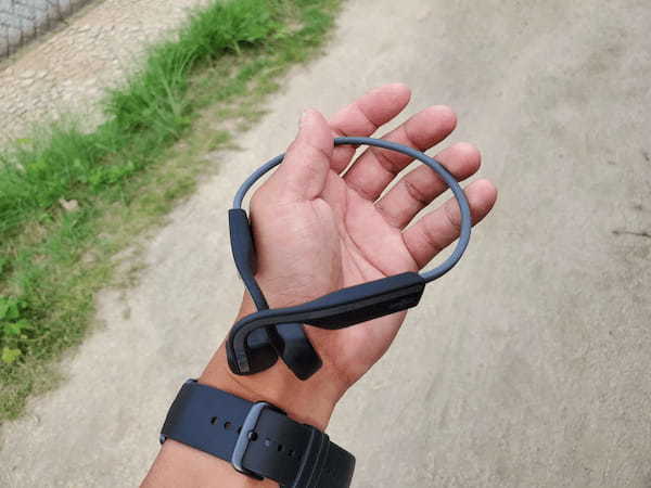 あらゆるシーンで快適に音楽を聴ける！骨伝導イヤホン「SHOKZ」をご紹介！