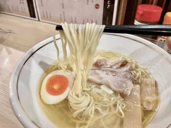 【熊本市中央区】酒飲んだ後には最高の１杯！あっさり度が歴代１位の塩ラーメン「らぁ麺紬（つむぎ）」がランチ始めてた