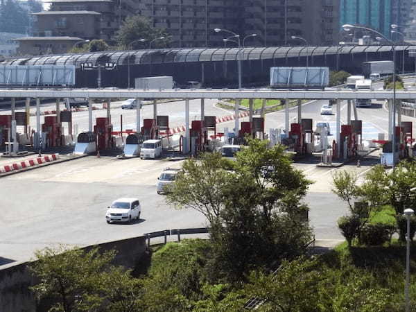 「すべての車が料金所で止まって現金払い」“ETC普及前の高速道路”ってどんなだったか思い出聞いてみたら「40万貯金できた」…何したの!?