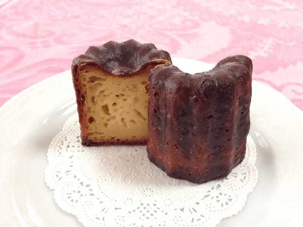 山のような形をした洋菓子「クグロフ」、「カヌレ」も似たような形状だけど、違いはサイズだけ？それとも全く異なる？