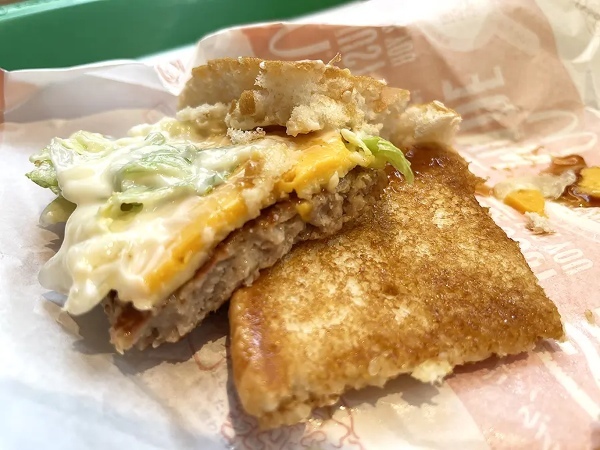 マクドナルド「チーズチーズてりやき」いま絶対食べておくべき理由 それは……