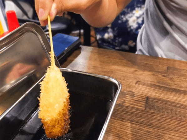 「ウスターソース」とはどんなソース?「ウスター」とはなんのこと?中濃ソースやとんかつソース、オイスターソースとの違いは?