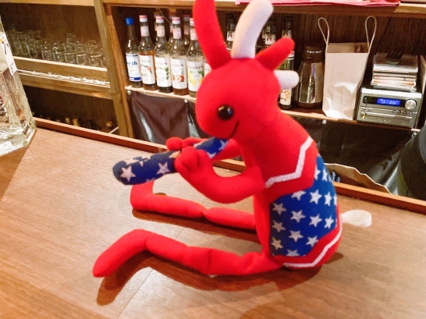 【八代市】色々なお酒を楽しみたい。そんな時には「Western Bar KOKOPELLI」で日常を忘れてのんびり過ごす【ひとり飲み】