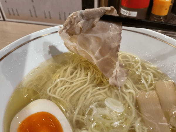 【熊本市中央区】酒飲んだ後には最高の１杯！あっさり度が歴代１位の塩ラーメン「らぁ麺紬（つむぎ）」がランチ始めてた