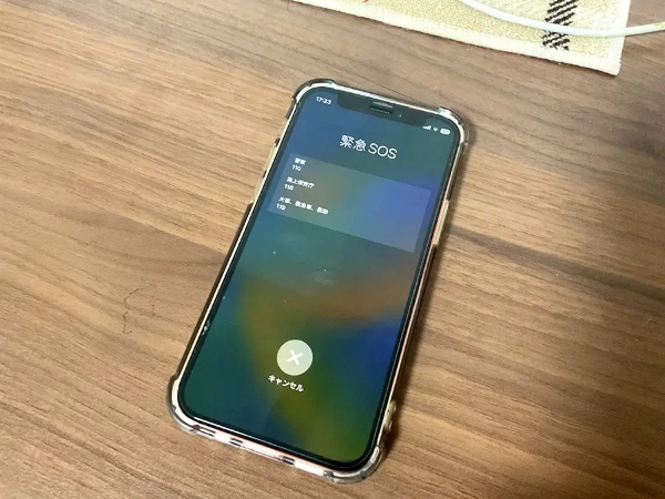 意外と知らない！？iPhoneの電源ボタン（サイドボタン）の隠し機能