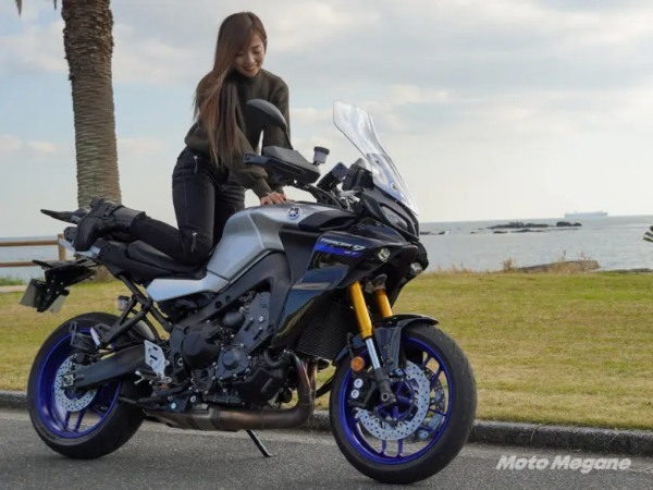 大きいけれど意外に優しい⁉︎　YAMAHA TRACER9 GTにバイク女子が試乗！