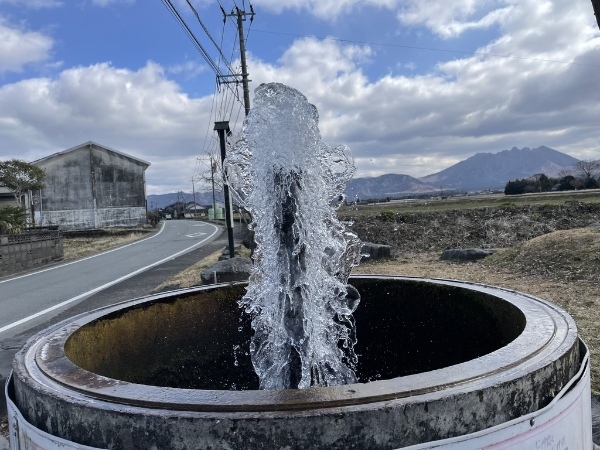 【阿蘇市】大きなイチモツを握った河童さんがいる公園「ポケットパーク湧水」