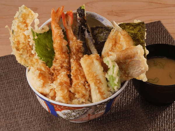 華やかさを添えた「迎春！海老づくし天丼」が天丼はま田に新登場