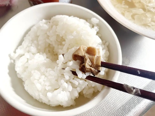 これはけしからん！「三ツ星カップ食堂」が旨すぎて罪悪感すら感じるレベル