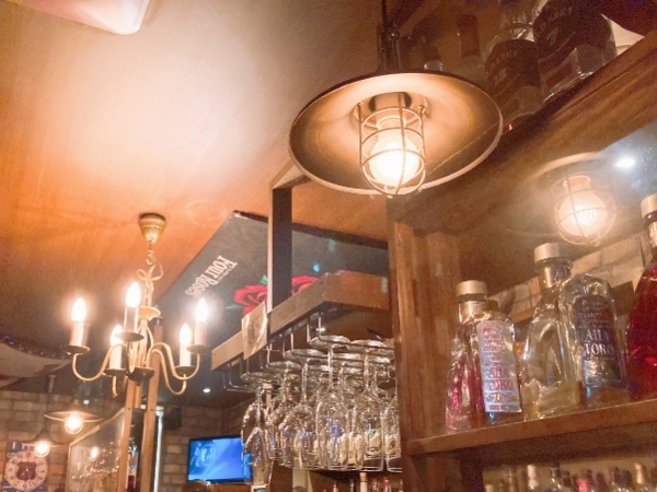 【八代市】色々なお酒を楽しみたい。そんな時には「Western Bar KOKOPELLI」で日常を忘れてのんびり過ごす【ひとり飲み】