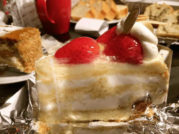 洋菓子の「ガトーフレーズ」とはどんなケーキ?ショートケーキとの違いは?