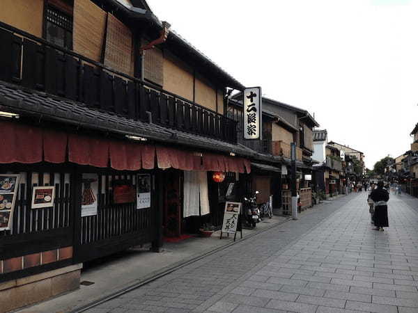 「一言芳恩」という言葉はどんな意味?その成り立ちや類義語は?