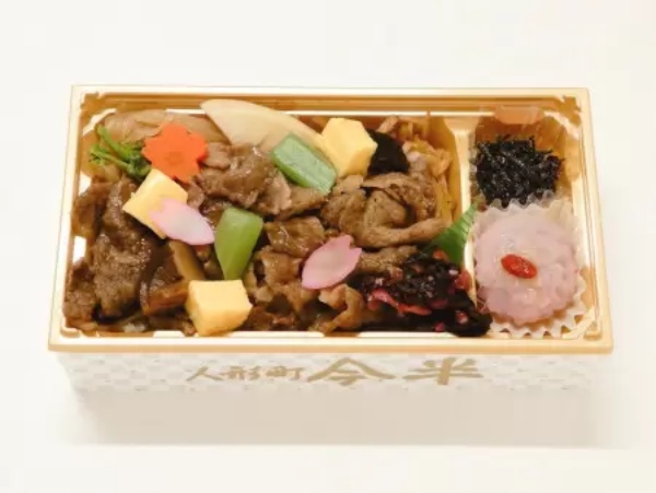 「西武池袋本店」のデパ地下で華やかな「お花見弁当」多数展開