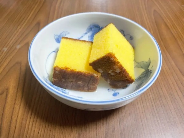 ネットで話題の「カステラの日本酒漬け」やってみた　手軽な贅沢スイーツに舌鼓