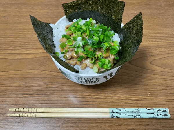 納豆ご飯のお椀には海苔を敷く　目からうろこなアイデアで洗い物がラクチンに