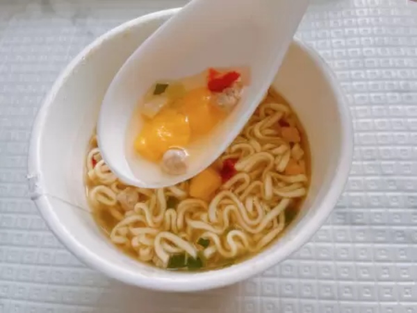 暑い夏を乗り切ろう！ カルディのさわやかなレモン麺3選