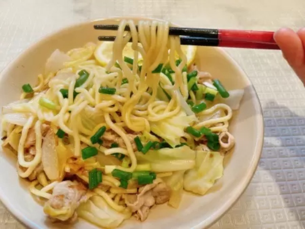 暑い夏を乗り切ろう！ カルディのさわやかなレモン麺3選