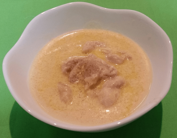 【レシピ】ジョージア料理・シュクメルリ（ニンニクをたっぷり加えた鶏肉のクリーム煮）を作ろう♪