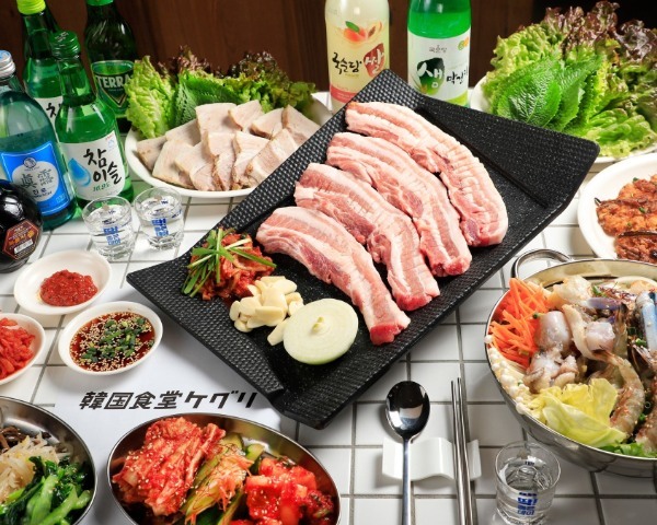 大山で大人気の韓国食堂「ケグリ」と「もつ吉」がコラボレーション！韓国もつ鍋・京風サムギョプサルなどのコラボメニューを、2023年2月6日(月)より期間限定でスタート！