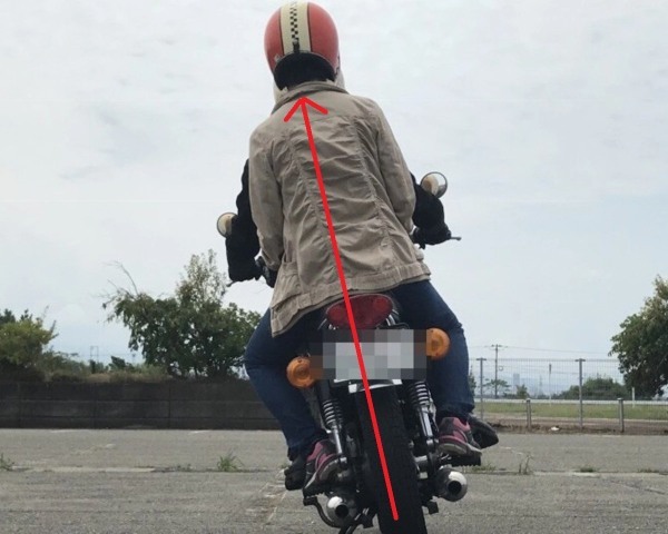 タンデムの乗り方とは?二人でバイクツーリングを楽しむ方法とコツをご紹介!