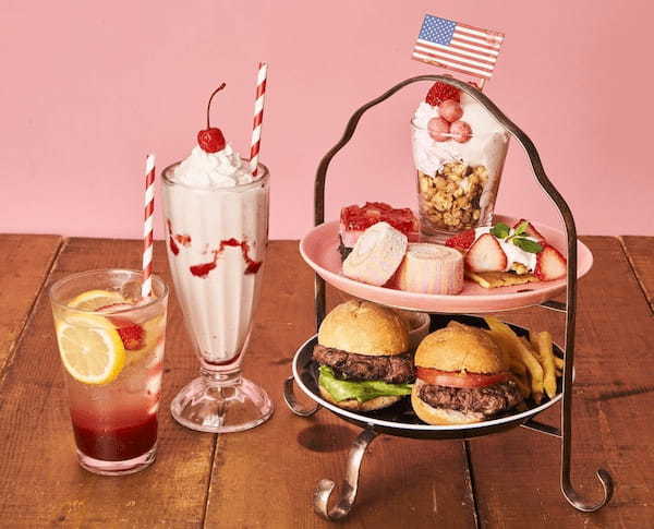 【いちご&ミニバーガーのアフタヌーンティープラン】いちごスイーツがたっぷり堪能できる!ドリンクは飲み放題!立川GREEN SPRINGS内「UNDER THE CASCADE」で期間限定開催