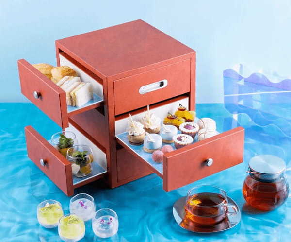 ヒルトン大阪 涼し気なスイーツでリフレッシュ「Chill Out(チルアウト)!スイーツビュッフェ」