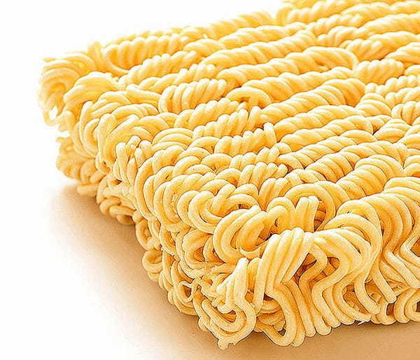 即席麺業界重大ニュース 価格改定乗り越え総需要キープ 高付加価値路線が加速