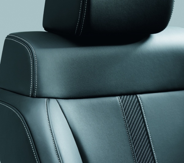 今秋の発売を予定している新型ホンダN-BOXが専用サイトにて先行公開