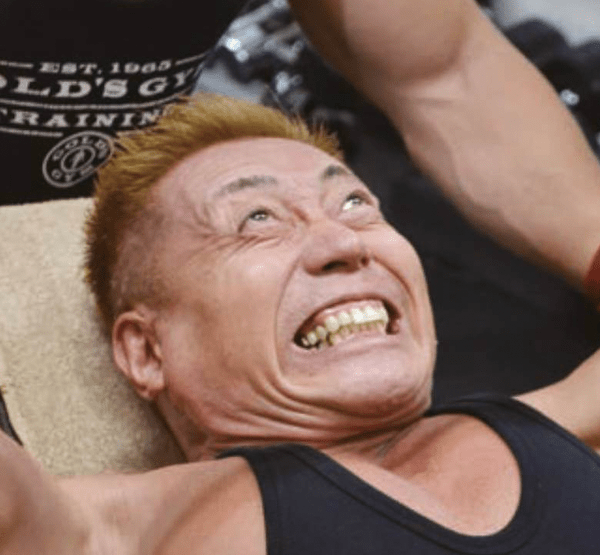 大胸筋が裂けてしまいそうなほど強烈な刺激を与える胸トレ(第2回)