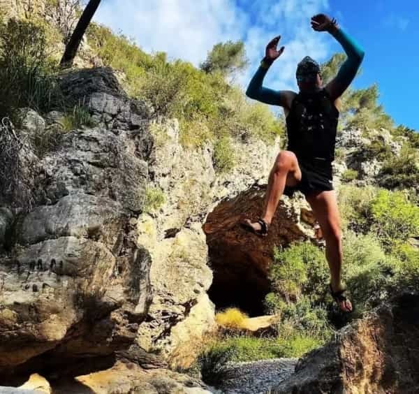 夏のアウトドアシーンにマッチ！　アボサンダルは水陸両用だけどプライベートでも履きたい