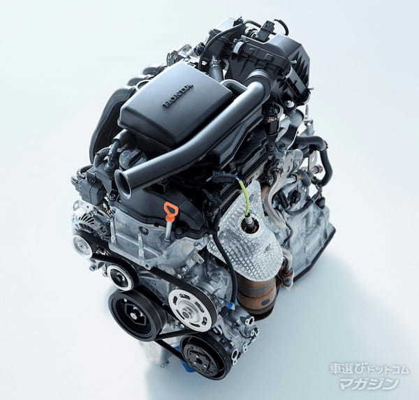 新型となったホンダ N-BOXとN-BOX カスタム。ベストバイはどっち？