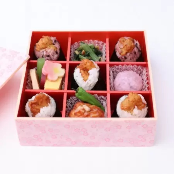 「西武池袋本店」のデパ地下で華やかな「お花見弁当」多数展開