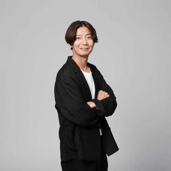 20代広告代理店勤務の男性が選んだのはシーマスター300【Saeのどんな時計着けてるの?】005