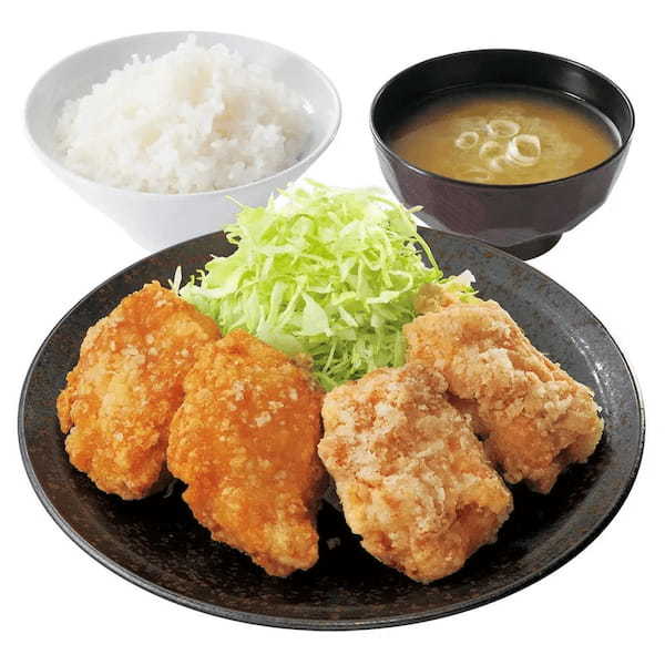 【旨辛&タルタル】主役級おかずを一皿で「タルタルガパオ盛り定食」からあげ定食専門店からやまに新登場