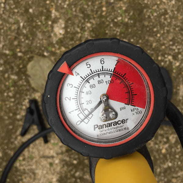 自転車の英式バルブの仕組みと空気の入れ方は?他の種類との違い含めて解説!