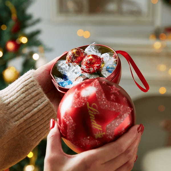 リンツ史上初！自分で作る世界に1つだけのアドベントカレンダーが登場！「リンツ クリスマスコレクション」が11月1日より発売開始