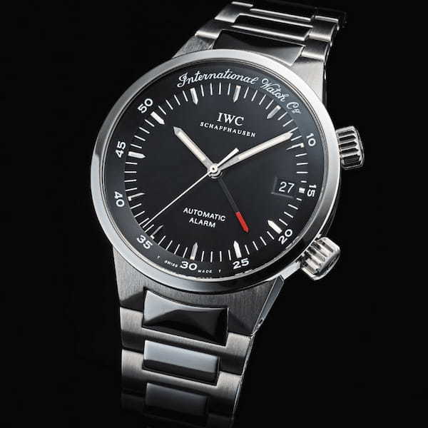 【昭和レトロな腕時計、ポストヴィンテージの名作に浸る】IWCの異色モデル“GSTアラーム”の魅力を深掘り