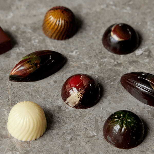 【DEAN & DELUCA】日本初上陸のショコラトリー「CYRIL LIGNAC」が登場。国内外から個性豊かなラインナップがそろうCHOCOLATE COLLECTION 2024