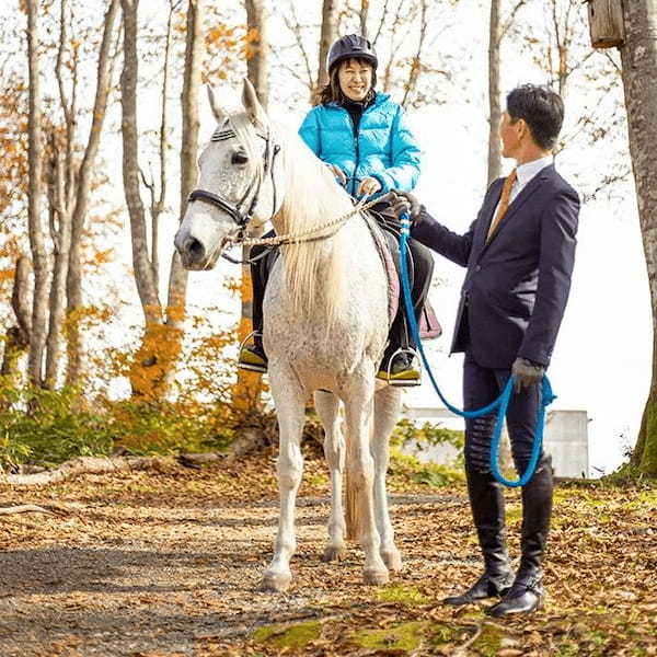「白馬ヒトトキノモリ」がグランドオープン!“白馬”に乗れるホーストレッキングも