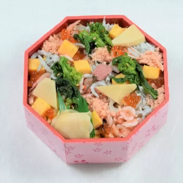 「西武池袋本店」のデパ地下で華やかな「お花見弁当」多数展開