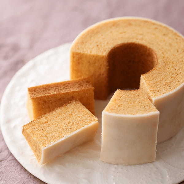 【KIHACHI×リサ・ラーソン】バームクーヘンやクッキーなど、春らしいマカロンカラーの限定パッケージで登場！ホワイトデーにもおすすめ焼菓子ギフト