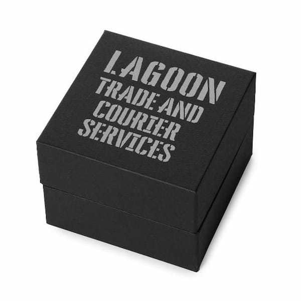 シチズン 『BLACK LAGOON』コラボ【“レヴィ”と“バラライカ”が時計に!?】ソーラー充電式クロノグラフ