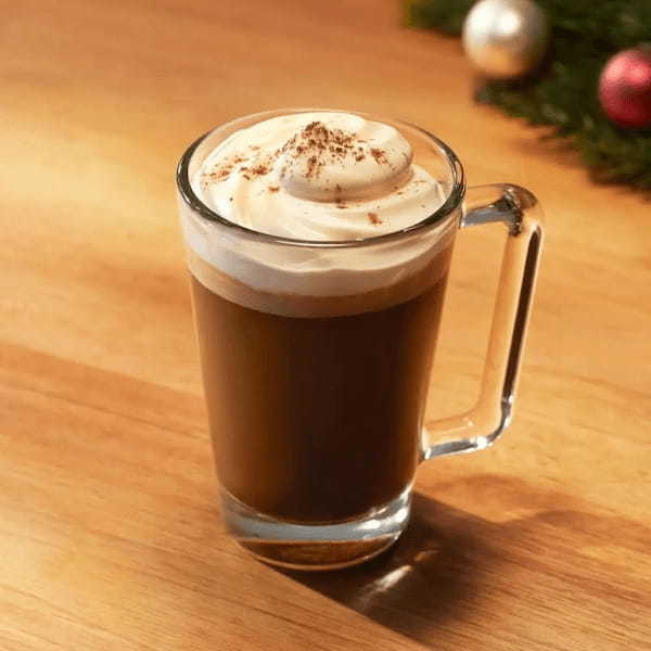 スターバックス リザーブ® ロースタリー 東京のホリデーシーズン到来 クラフトマンシップとイノベーションが融合したインスタレーションやビバレッジが2024年11月1日より登場