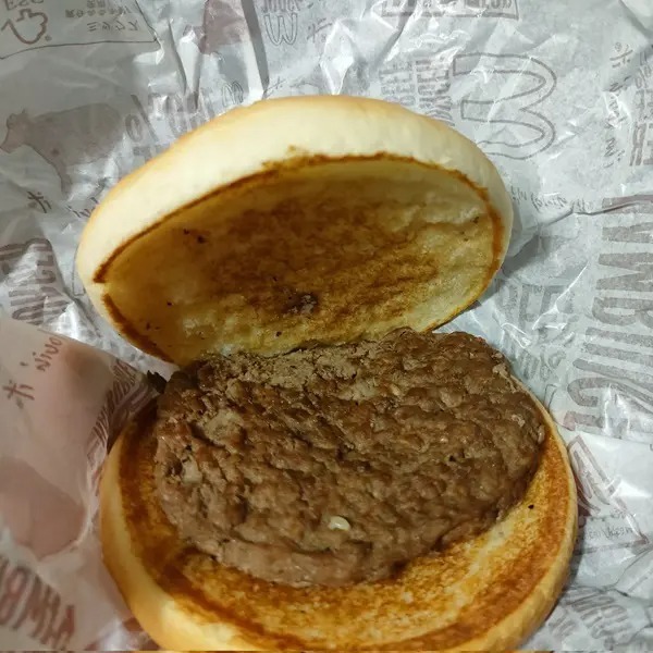 マックの「隠しコマンド」発見?「プレーンなバーガー」と注文してみた結果