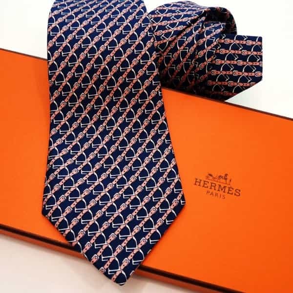 心を奪うデザイン性「HERMES(エルメス)」が仕上げる一流ネクタイ