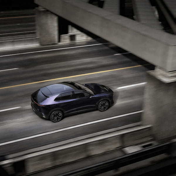 マツダ新型電動クロスオーバーSUV「EZ-60」公開!長安汽車協業でBEV&PHEVを展開、年内に中国で発売予定