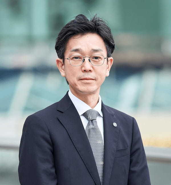11万人以上のファンと考案した新商品完成!フレッシュネス史上初!厚揚げを挟んだ和の逸品。サクふわ食感‼2種の和ソースで楽しむ【厚揚げとうふの和バーガー】