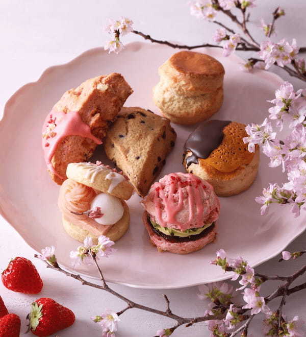 【ベイカーズ ゴナ ベイク】桜あん、白玉団子をあわせた “日本の春”がテーマの桜香るスコーンサンドを新発売！苺とピスタチオのスコーンも登場