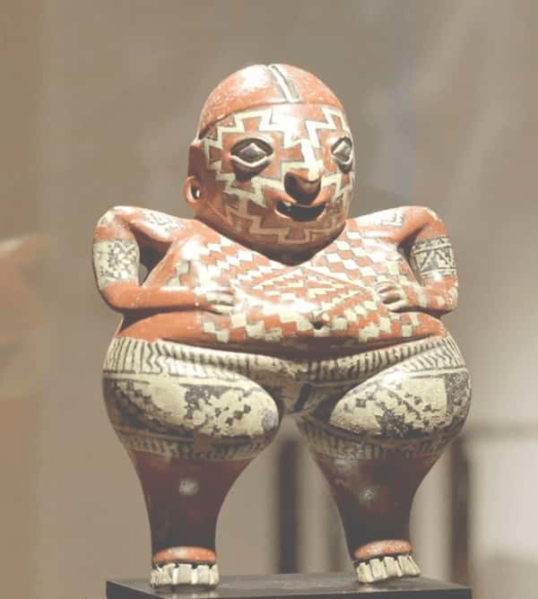 人類と恐竜が共存していた? 紀元前6500年の「恐竜土偶」は本物のオーパーツか